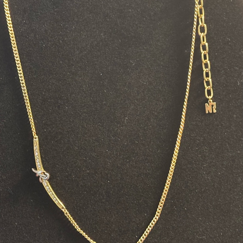 Nina Ricci Necklace. EUC - Picture 7 of 8